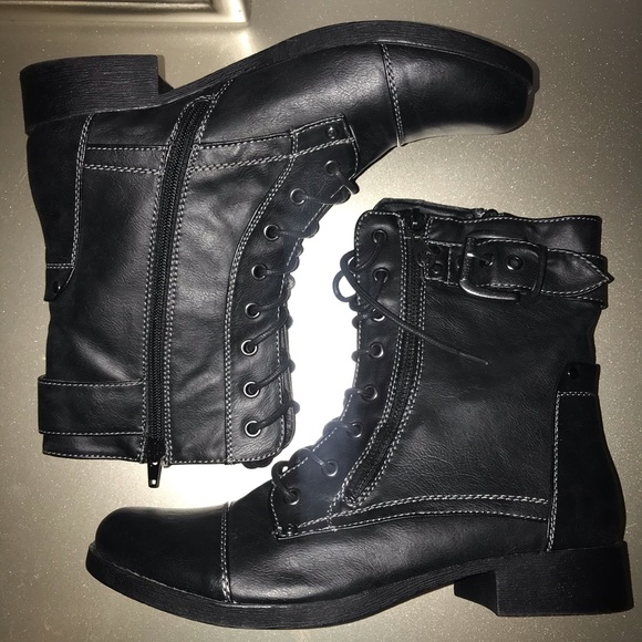 G by Guess GBG Brryan Boot Combat Booties NEW - Picture 3 of 6